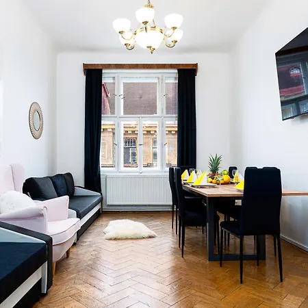Victory Noble Estate Apartamento *